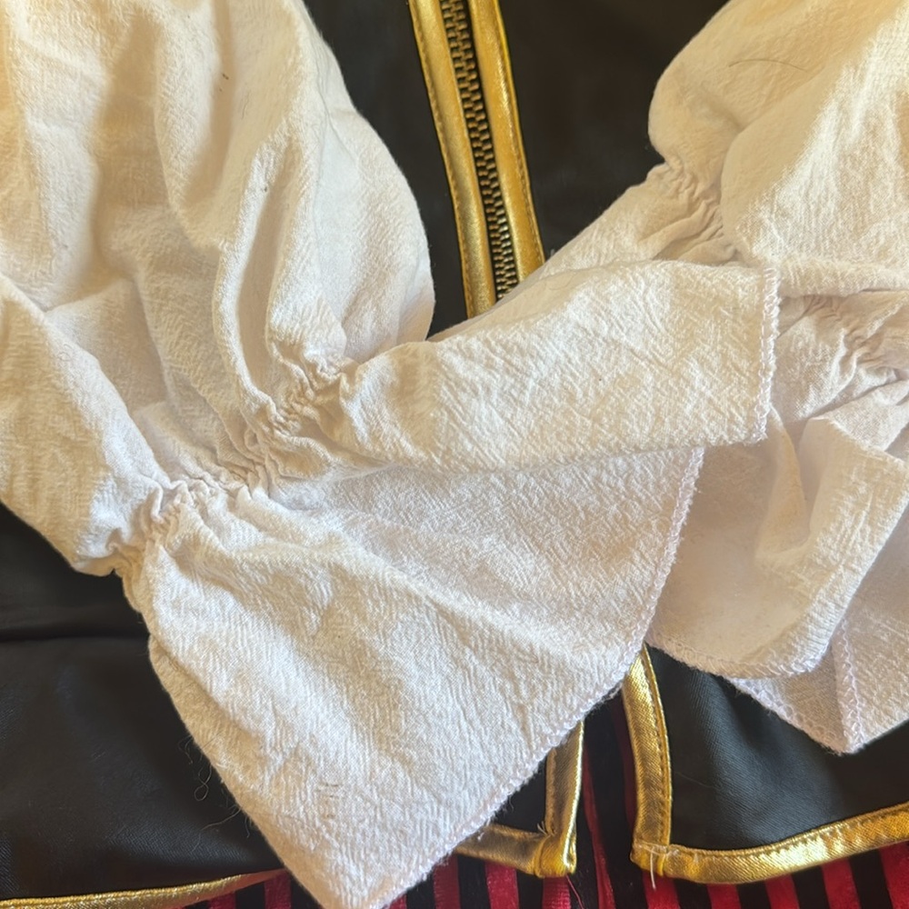 pirate costume 🏴‍☠️ - Picture 4 of 6